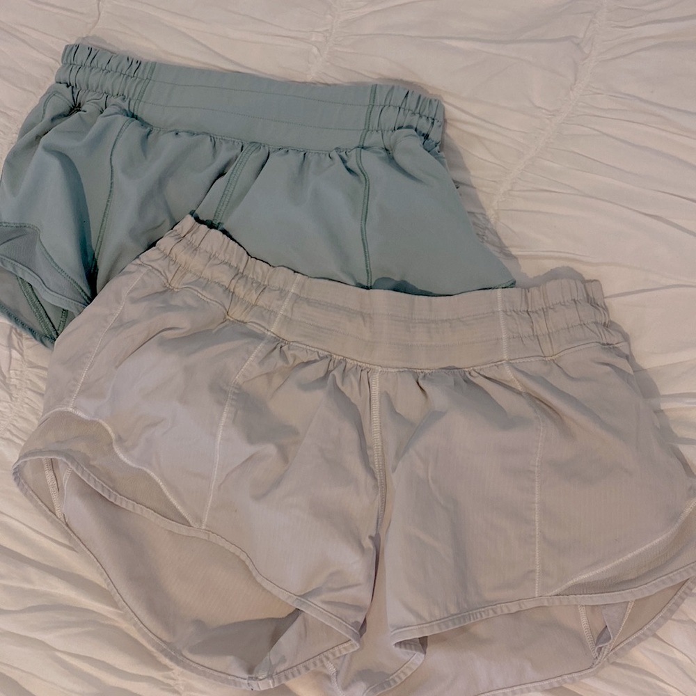 light gray and seafoam green lululemon hotty hot shorts